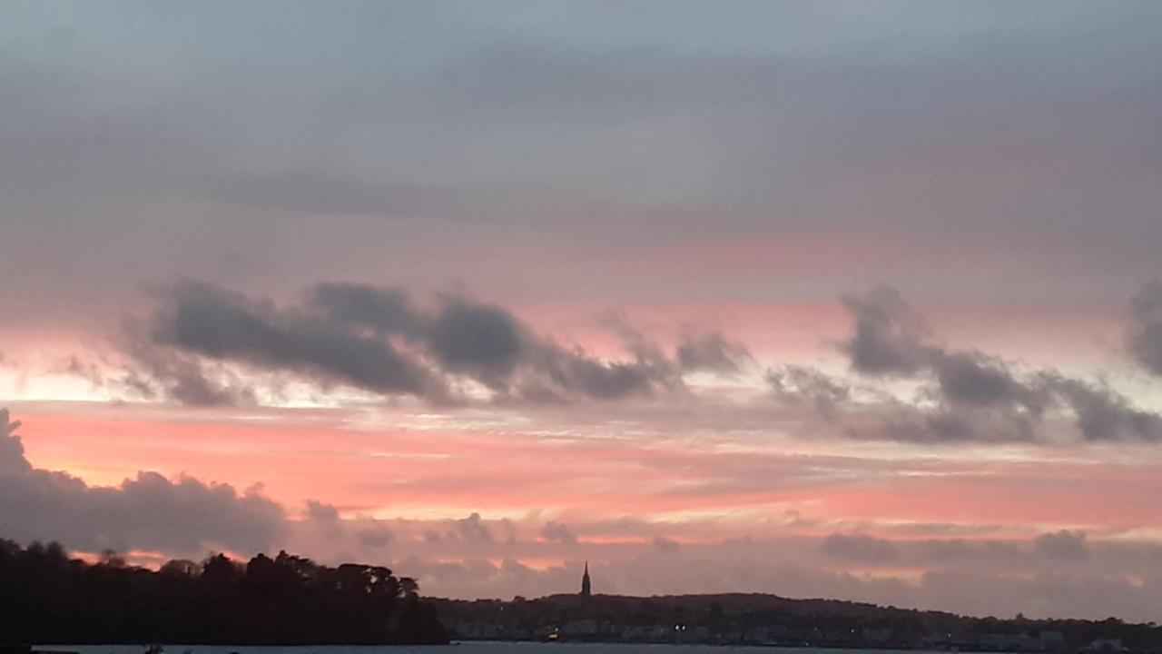 Izella Bed & Breakfast Douarnenez Dış mekan fotoğraf